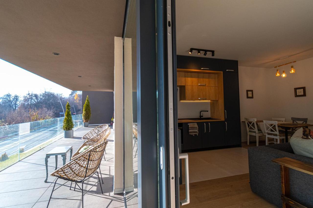 Mirador Bohemian Apt With Views Over Old Town And Tampa Mountain, Near Poiana บราชอฟ ภายนอก รูปภาพ